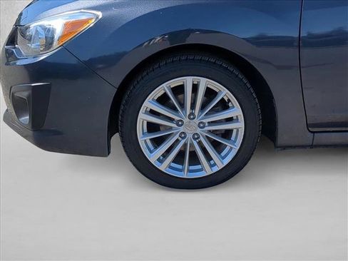 Used 2014 Subaru Impreza 2.0i Premium image 22