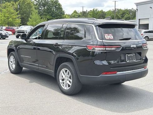 Used 2023 Jeep Grand Cherokee L Laredo w/ Luxury Tech Group I AWD/4WD image 3