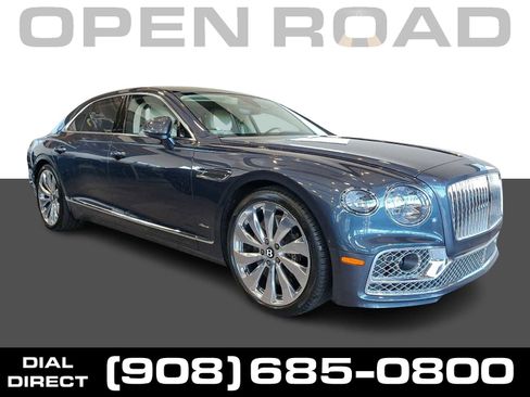 Used 2023 Bentley Flying Spur Azure AWD/4WD image 1