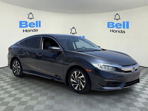 Used 2018 Honda Civic EX image 6
