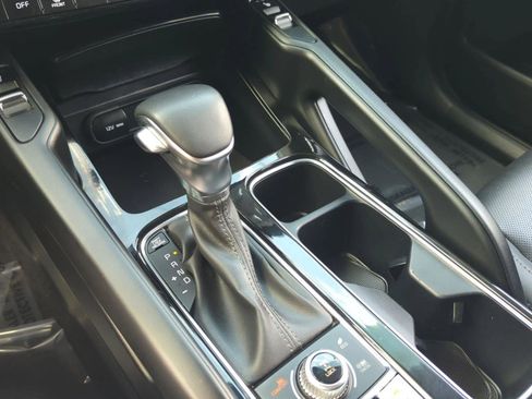 Used 2023 Kia Telluride S AWD/4WD image 11