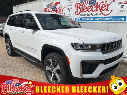 New 2026 Jeep Grand Cherokee L Limited AWD/4WD image 1