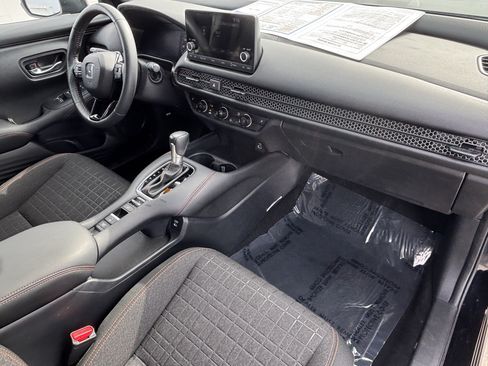 Certified 2024 Honda HR-V Sport image 8