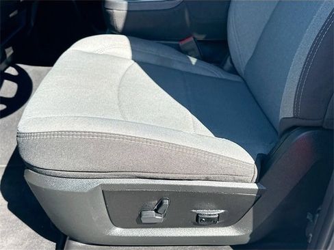 Used 2024 RAM 2500 Big Horn image 18