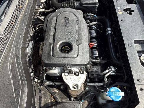 Used 2019 Hyundai Santa Fe FWD image 41