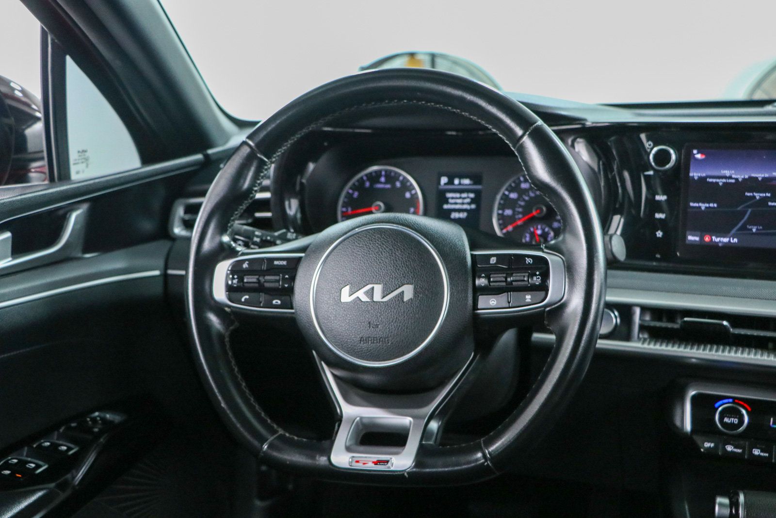 Used 2022 Kia K5 GT-Line w/ GT-Line FWD Premium Package image 12