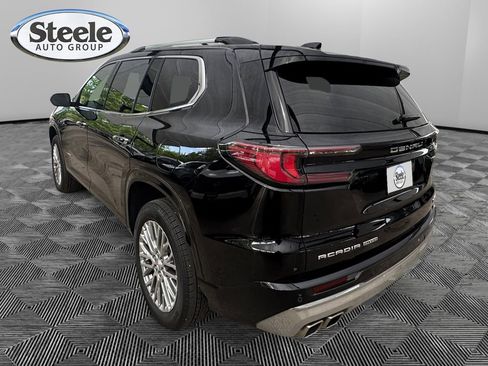 Certified 2025 GMC Acadia Denali w/ LPO, Floor Liner Package AWD/4WD image 3