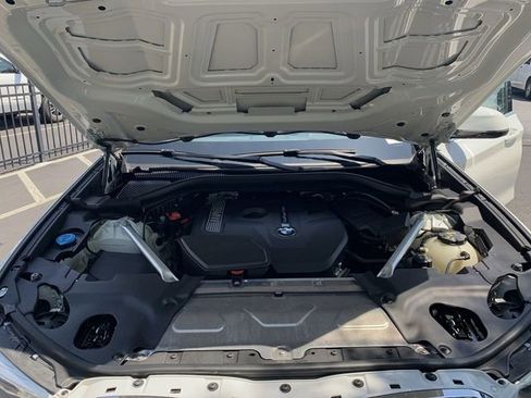 Used 2019 BMW X3 xDrive30i w/ Driving Assistance Package AWD/4WD image 16