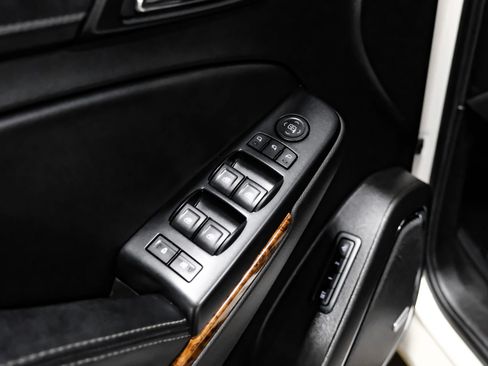 Used 2015 Chevrolet Tahoe LTZ image 37