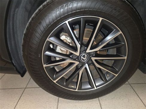 Used 2022 Lexus NX 250 FWD w/ Premium Package image 10