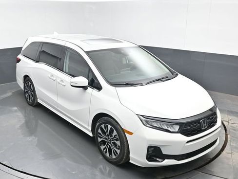 New 2026 Honda Odyssey Elite image 13