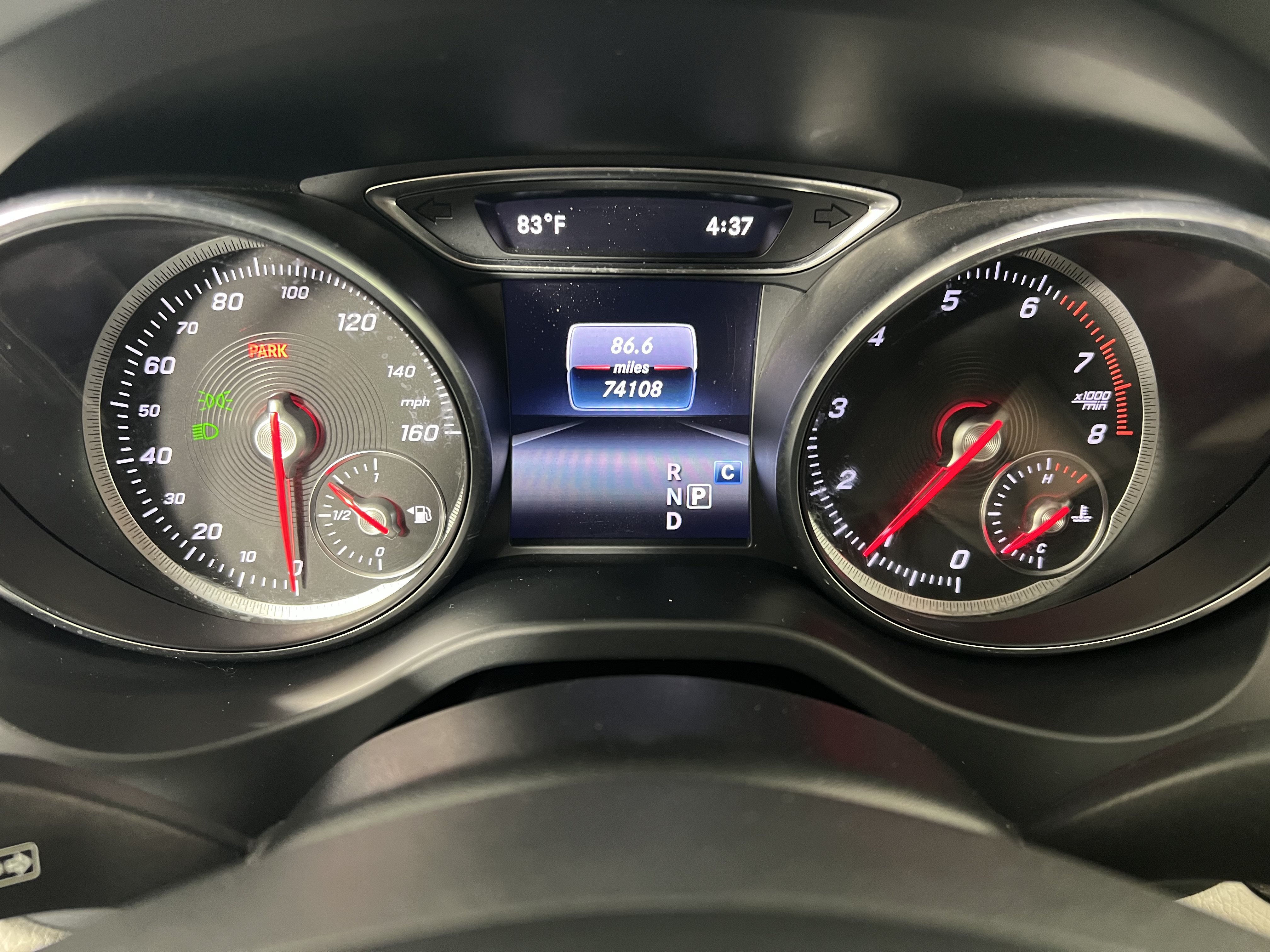 Used 2020 Mercedes-Benz GLA 250 4MATIC image 27