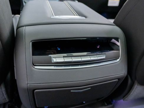 New 2026 Cadillac Escalade Sport AWD/4WD image 25