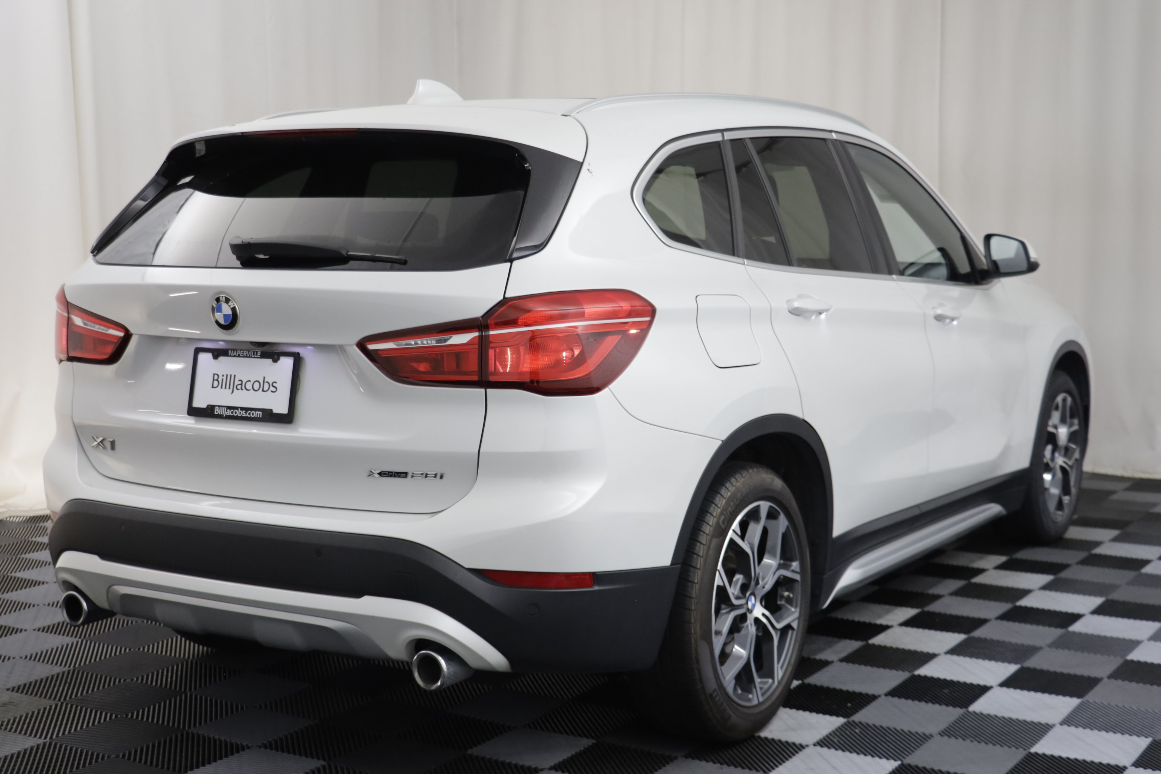 Used 2022 BMW X1 xDrive28i w/ Convenience Package AWD/4WD image 18