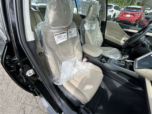 Used 2025 Subaru Legacy Limited image 15