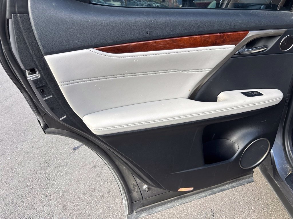 Used 2018 Lexus RX 350L FWD image 7