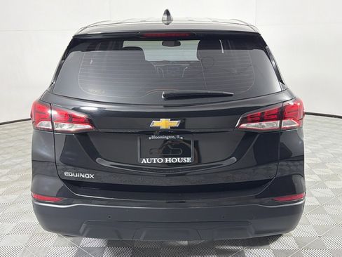 Used 2022 Chevrolet Equinox LS image 6