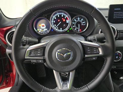 Used 2024 MAZDA MX-5 Miata RF Grand Touring image 15