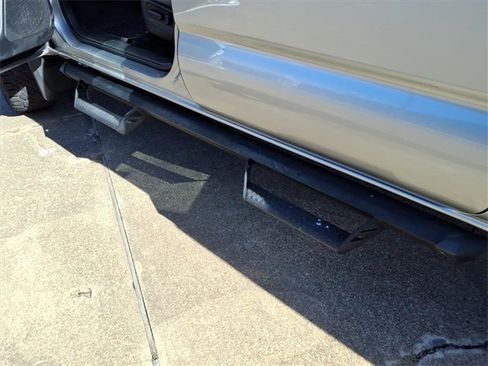 Used 2022 Toyota Tacoma TRD Sport image 20