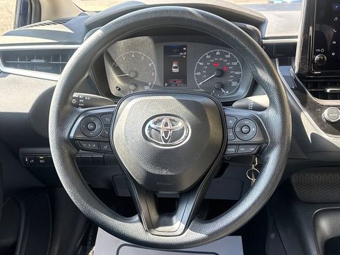 Used 2025 Toyota Corolla LE image 25