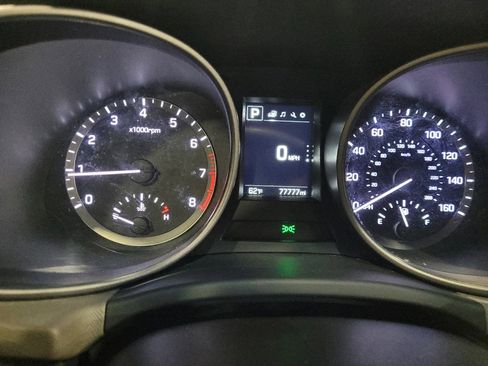 Used 2017 Hyundai Santa Fe Sport image 23