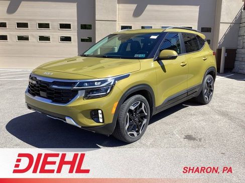 Used 2024 Kia Seltos SX w/ SX Sunroof Package AWD/4WD image 3