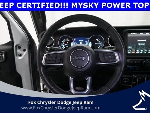 Used 2023 Jeep Wrangler Unlimited Sahara w/ Cold Weather Group image 4