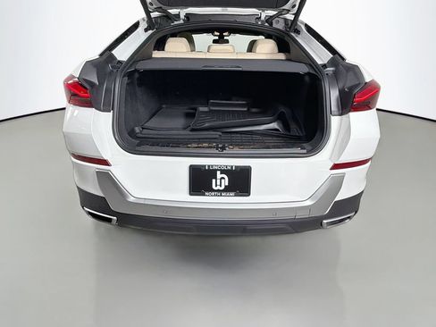 Used 2022 BMW X6 xDrive40i AWD/4WD image 27