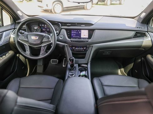 Certified 2024 Cadillac XT5 Sportv w/ Technology Package AWD/4WD image 27