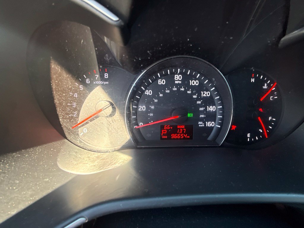 Used 2014 Kia Sorento LX AWD/4WD image 24