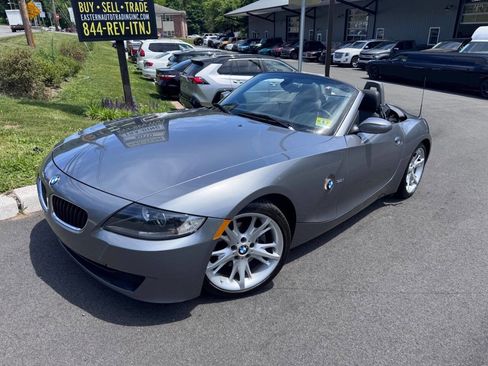 Used 2008 BMW Z4 3.0i RWD image 1