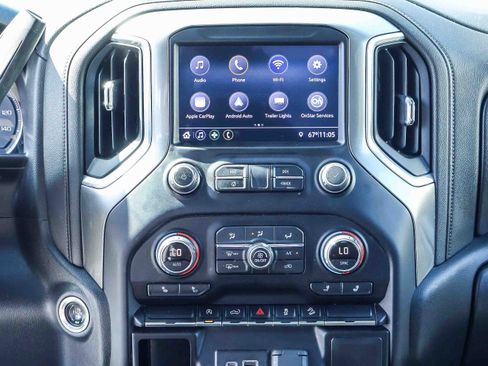 Used 2019 Chevrolet Silverado 1500 LT Trail Boss w/ Convenience Package image 8