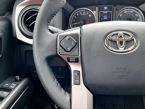 Used 2023 Toyota Tacoma SR5 w/ Technology Package AWD/4WD image 18