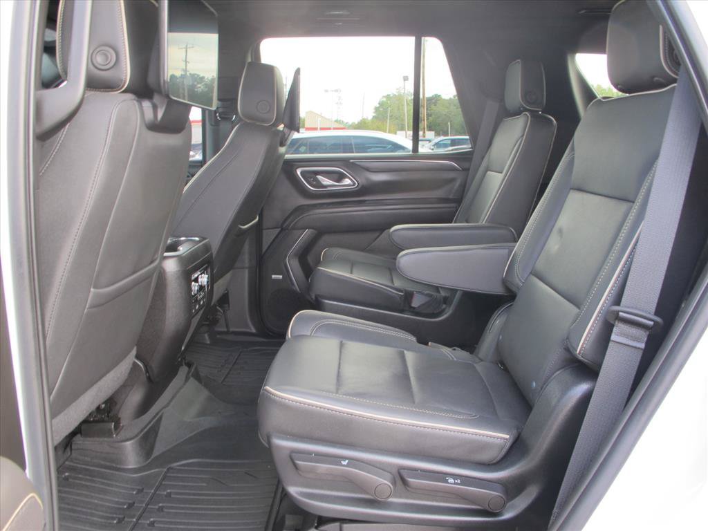 Used 2023 GMC Yukon SLT w/ SLT Premium Package AWD/4WD image 24