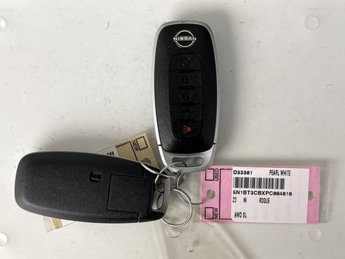 Used 2023 Nissan Rogue SL w/ SL Premium Package AWD/4WD image 10
