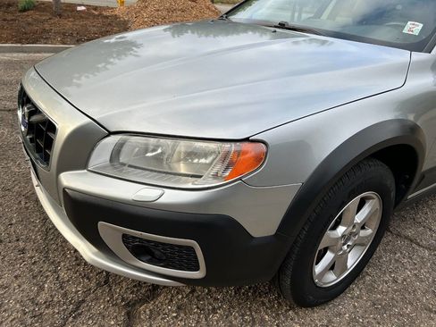 Used 2013 Volvo XC70 3.2 image 6