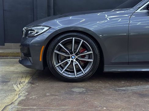 Used 2019 BMW 330i Sedan w/ Driving Assistance Package RWD image 4
