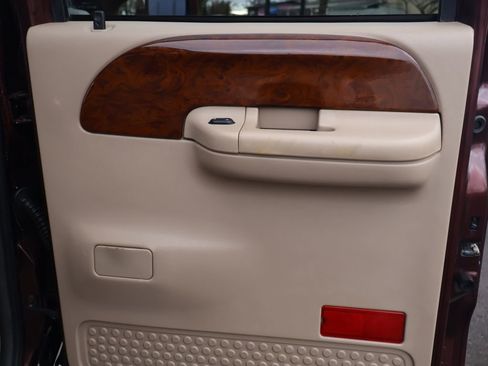 Used 2004 Ford F250 King Ranch image 33