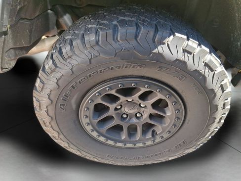 Used 2022 Jeep Wrangler Unlimited Sport AWD/4WD image 8