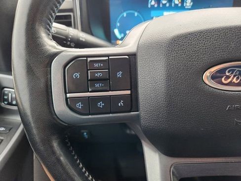 Used 2024 Ford F250 Lariat AWD/4WD image 38