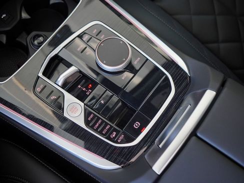 New 2026 BMW X5 xDrive40i w/ M Sport Package image 18