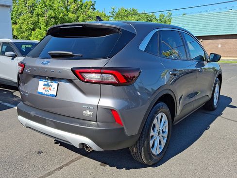 Certified 2023 Ford Escape Active AWD/4WD image 6