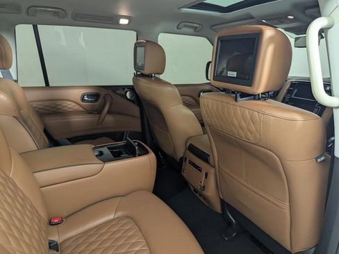 Used 2020 INFINITI QX80 Luxe image 22