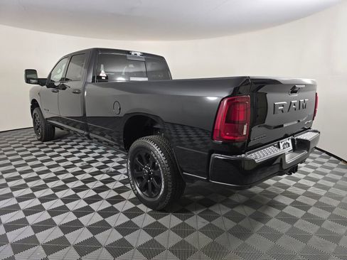 New 2025 RAM 3500 Big Horn AWD/4WD image 6