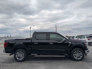 New 2025 Ford F150 Lariat w/ Equipment Group 502A High video 2