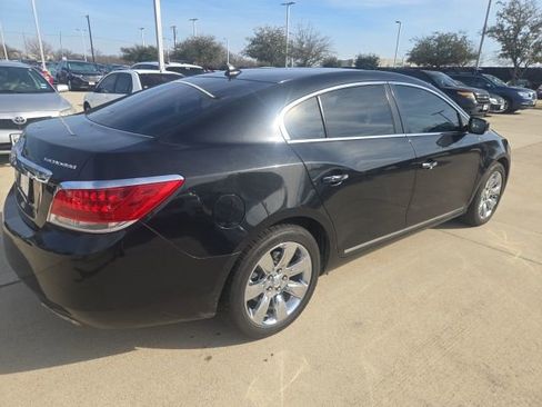 Used 2013 Buick LaCrosse Premium image 3