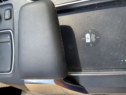 Used 2022 Acura MDX w/ Advance Package AWD/4WD image 33