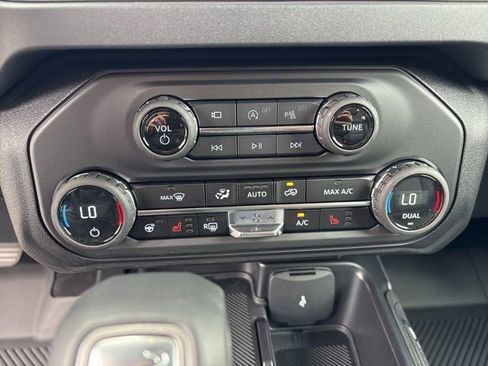 New 2026 Ford Bronco Outer Banks AWD/4WD image 32