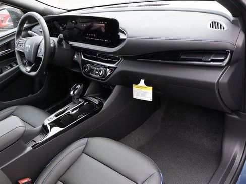 New 2026 Buick Envista Sport Touring w/ Convenience I Package image 8