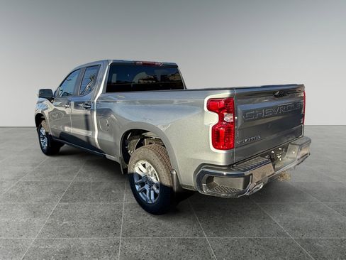 New 2026 Chevrolet Silverado 1500 LT w/ Z71 Off-Road Package AWD/4WD image 3